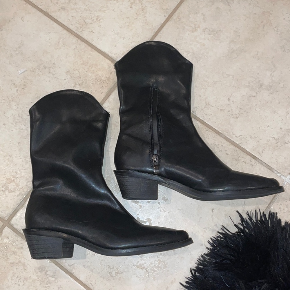 SHEIN western boot